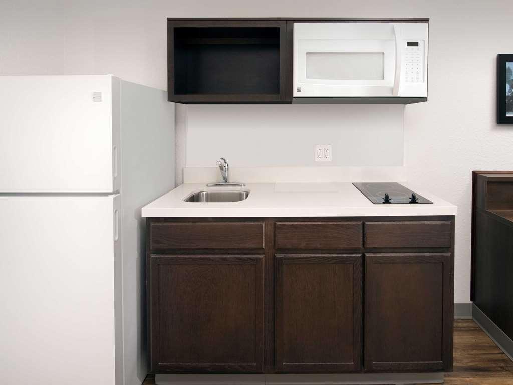 Extended Stay America Select Suites - Charlotte - Northlake Σάρλοτ Δωμάτιο φωτογραφία